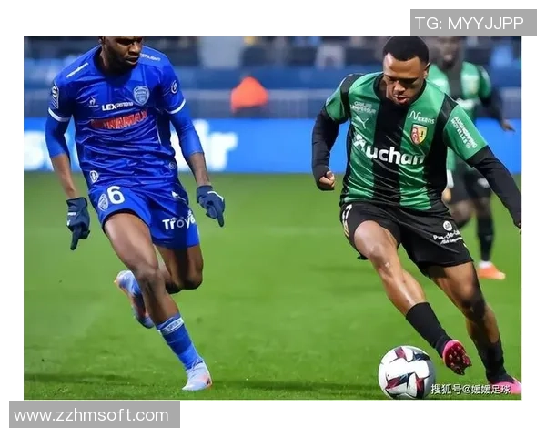 国王杯精彩对决里昂逆转本菲卡全场沸腾赛后点评引人关注