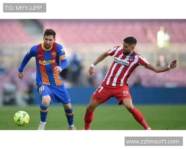 西甲焦点战：里昂大胜巴萨三球横扫引发全场热议