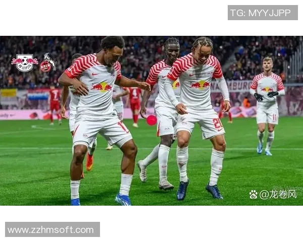 德甲焦点战巴黎圣日耳曼与莱比锡激战成平争议判罚引发全场热议