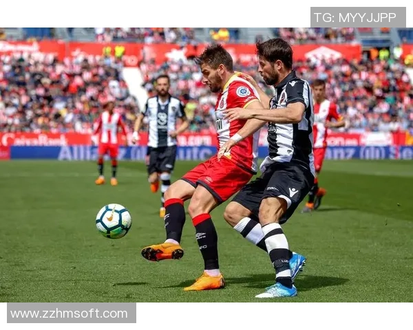 欧联杯焦点战里昂与皇马互交白卷帽子戏法瞬间点燃全场激情