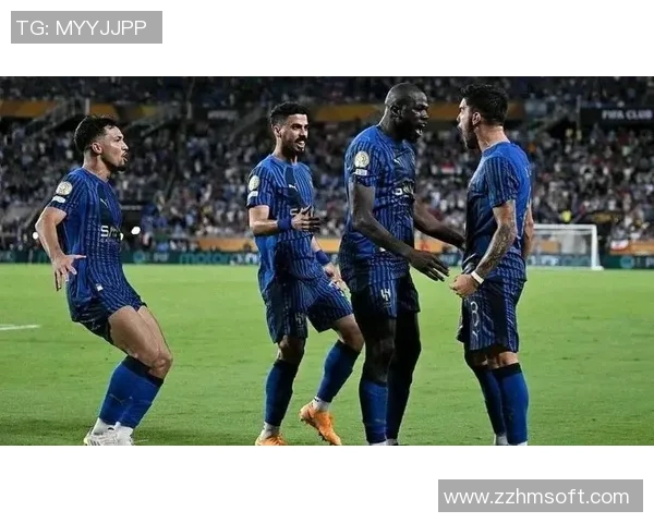 欧联杯曼城小胜拜仁神奇扑救引发转会热议与球迷狂欢