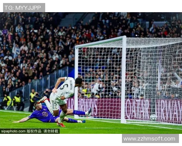 中超精彩对决皇马3-0本菲卡绝杀瞬间引发全场狂欢数据深度解析