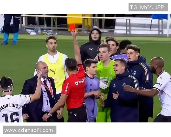 意甲焦点战国米大胜皇马乌龙球引发争议判罚全场沸腾