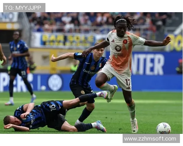 国王杯精彩对决国米4-0战胜巴萨红牌事件引发全场热议与战术分析