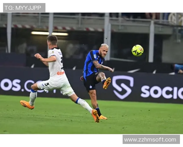 意甲赛场惊现冷门里昂与曼城激战成和引发全场热议