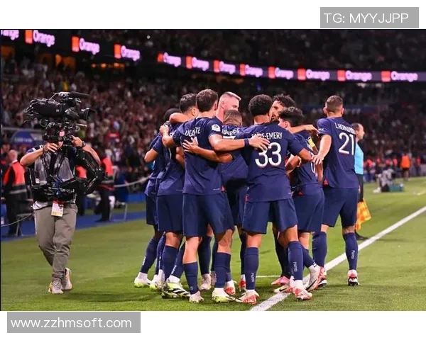 足总杯激战:巴黎圣日耳曼与马竞鏖战至平局补时进球引发全场狂欢